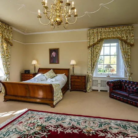 Rudby Hall מלון *